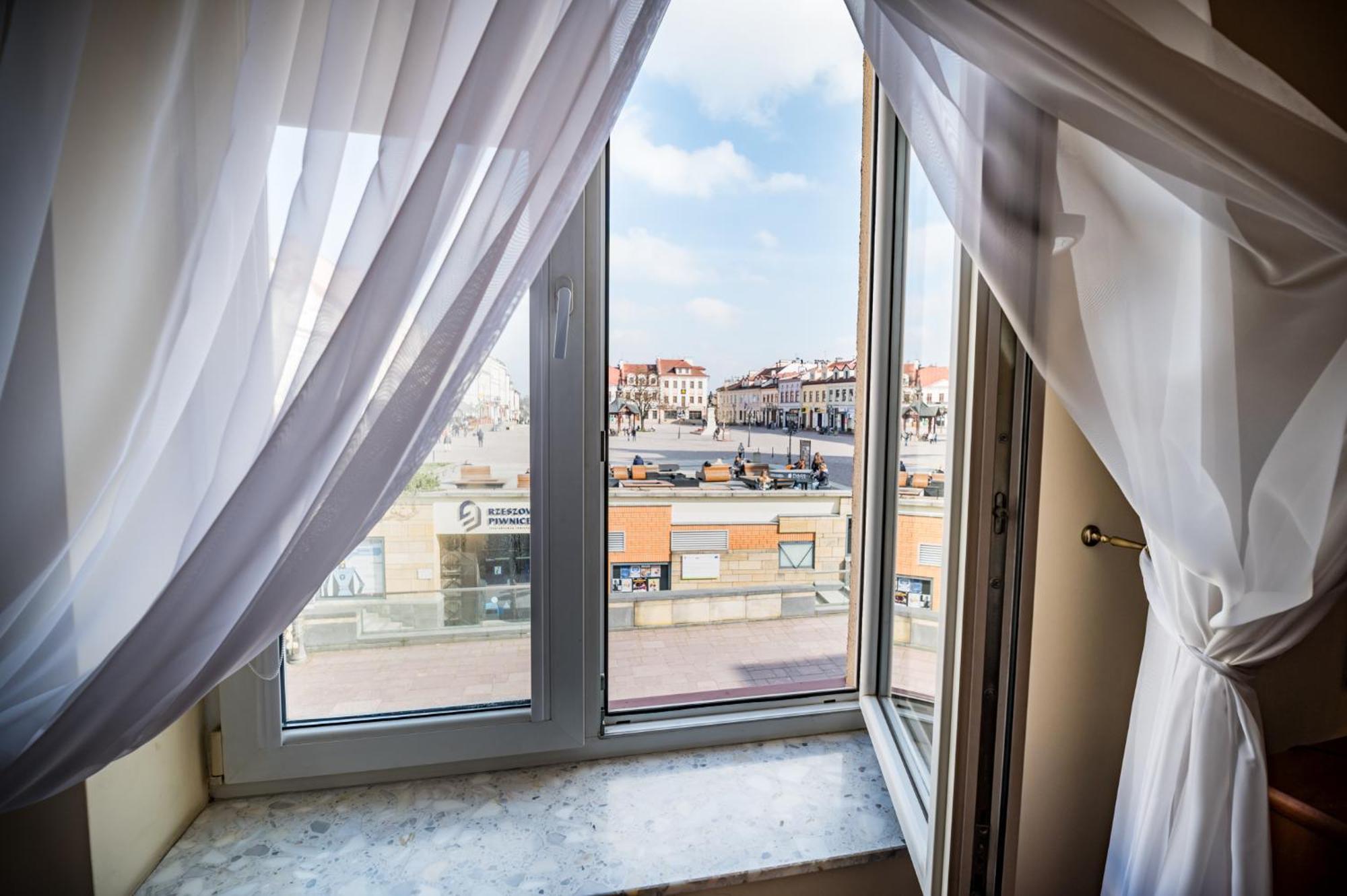 Pod Ratuszem Apartmán Rzeszów